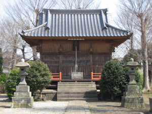 雷電神社の拝殿